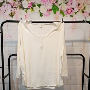 Women's White Top